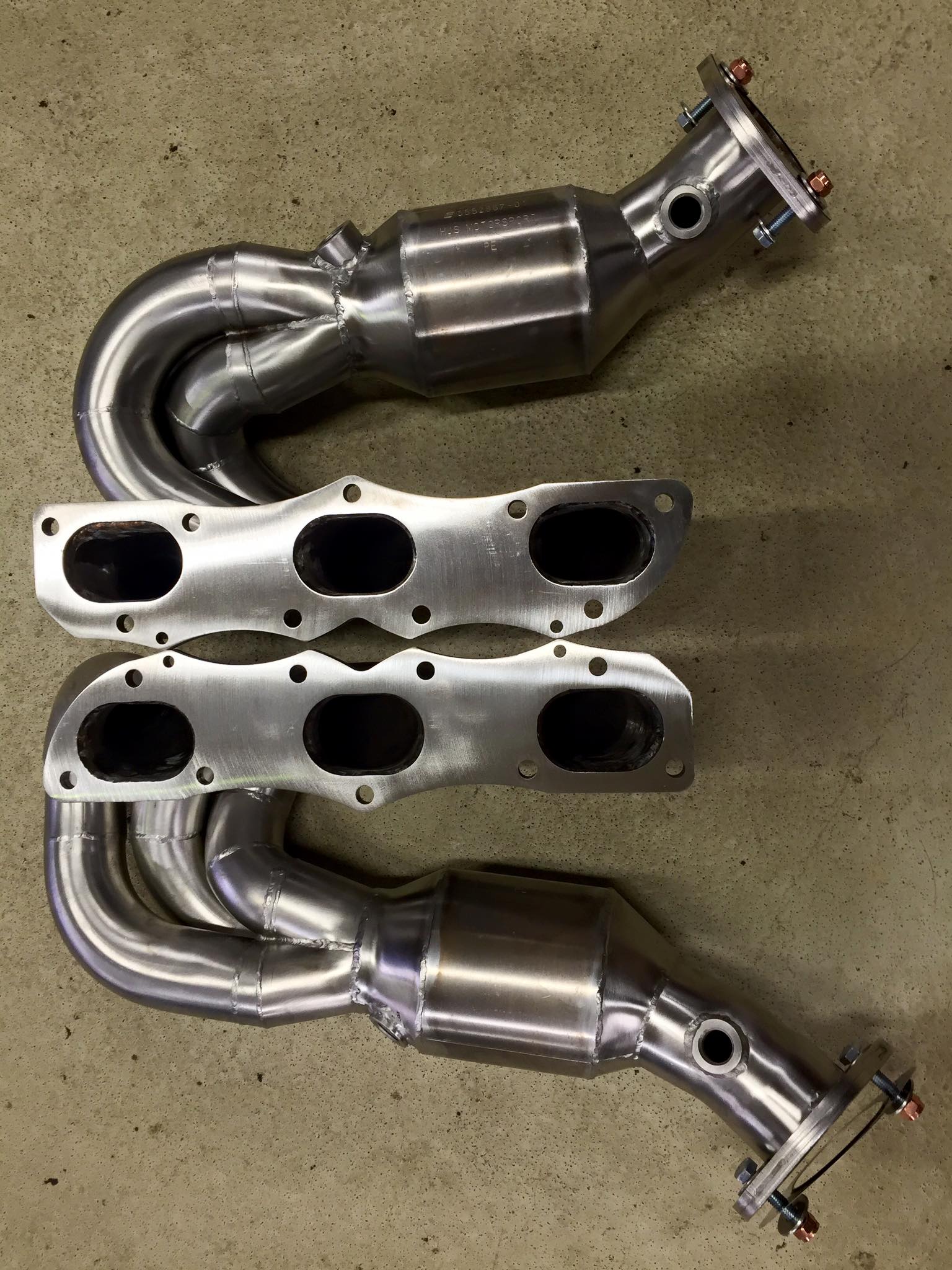 gt4manifolds.jpg