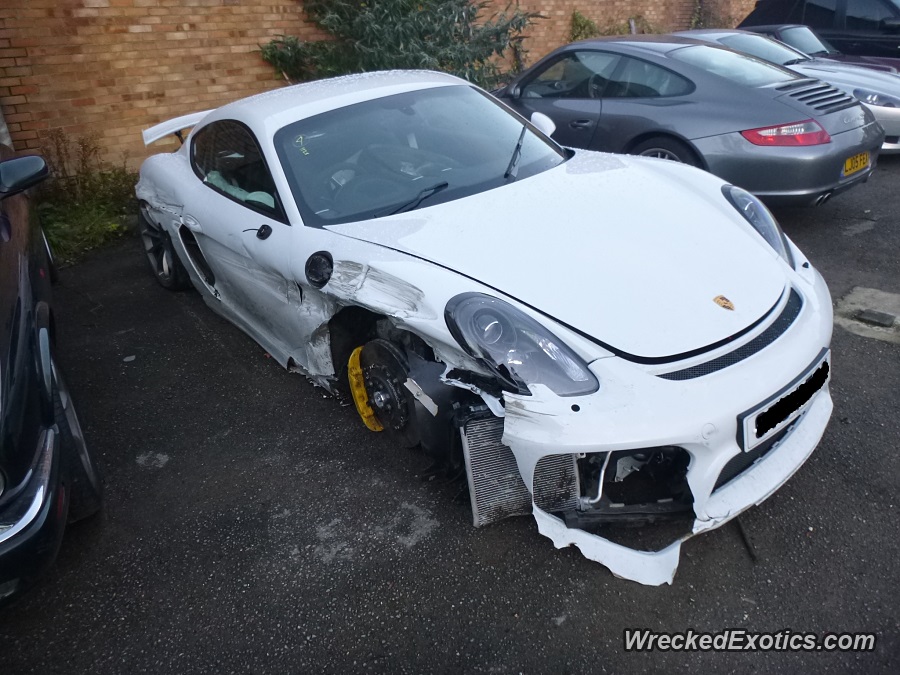 gt4wreck.jpg